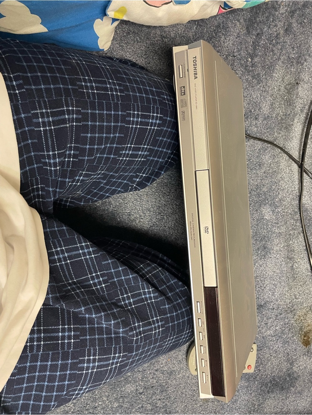 Toshiba Silver DVD Player with Front Panel Controls
